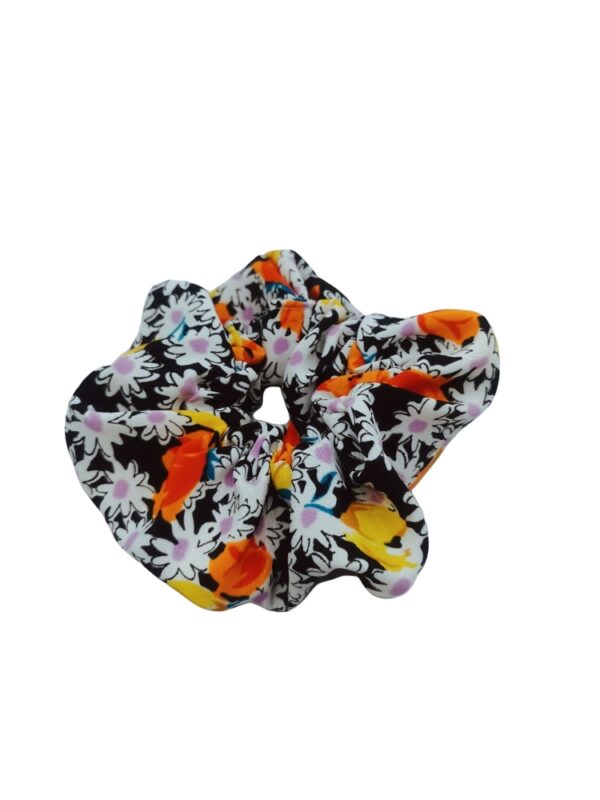 SCRUNCHIE ΜΕ ΛΟΥΛΟΥΔΙΑ